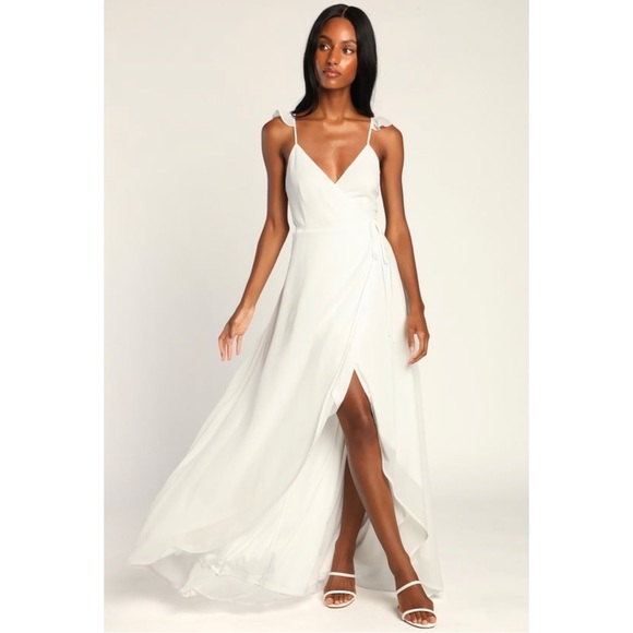 NWT Lulu’s Maxi Dress - White - Picture 1 of 2